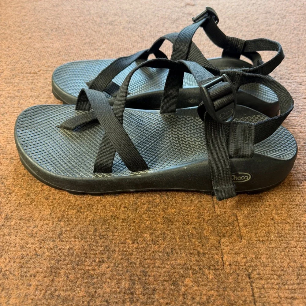 Chaco Z2 Classic Mens Sandals Black Toe Loop Hiking Water Shoes Vibram Size 13